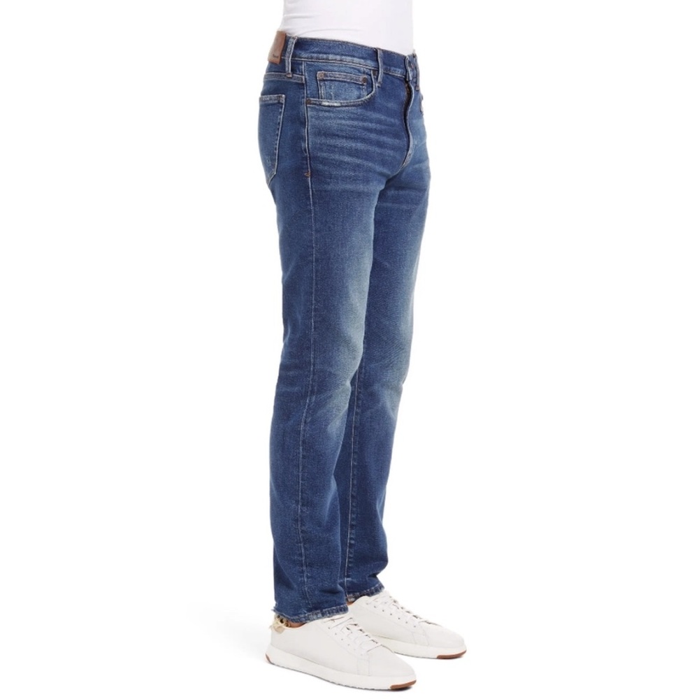 Madewell Athletic Enid Blue Wash Men's Slim Jeans - Picture 6 of 15
